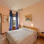 Panoramic Penthouse With Terrace Napoli