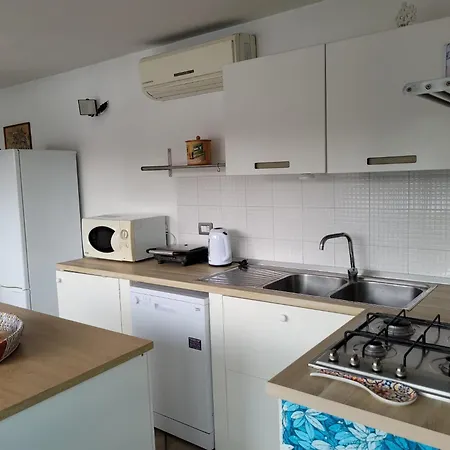 Historical With Panoramic Terrace Apartman Nápoly