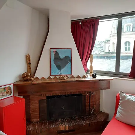 Historical With Panoramic Terrace Apartman Nápoly