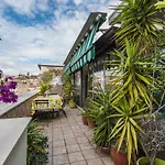 아파트 Panoramic Penthouse With Terrace