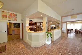 Panoramic Penthouse With Terrace